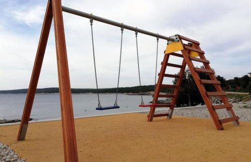 Sea apartment by beach Vine, olive oil tasting, kajaks, grill - Photo 30