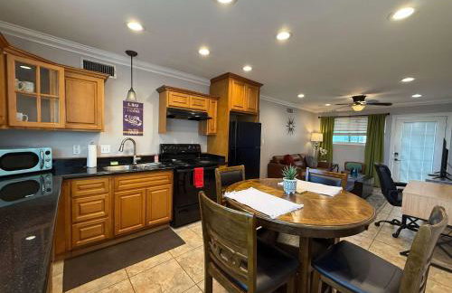 2 br with Pool & washer dryer - Foto 4