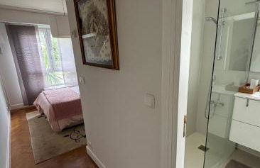 Apartamento con estilo con estacionamiento gratuito - Foto 12