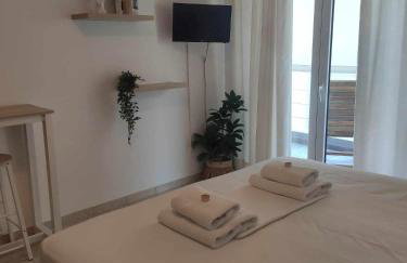 Angelos Studios - Photo 46