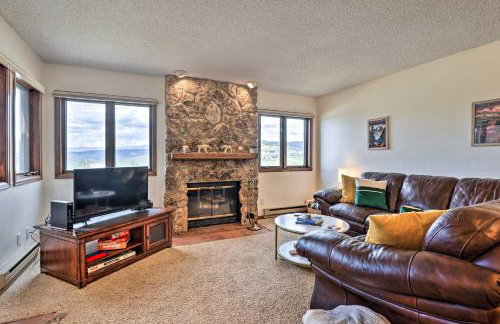 Mtn View Granby Condo with In-Unit Hot Tub! - Foto 3