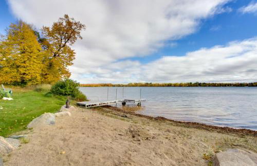 Pearl Lake Retreat with Dock and Stunning Views! - Foto 36