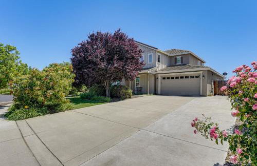 4 Mi to The Streets of Brentwood Home with Fire Pit - Foto 27