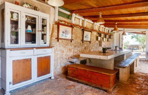 Cozy Home In Acquaviva Delle Fonti - Foto 19