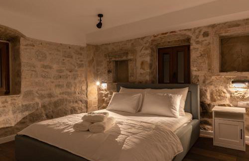 Charming stone apartment with jacuzzi in center of Omiš - Foto 11