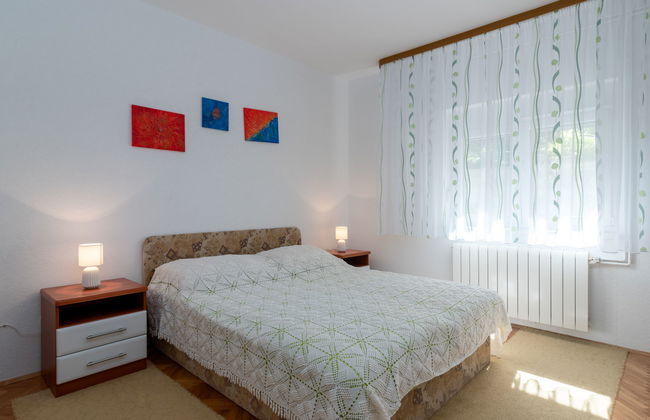 Melita Lara - Foto 19