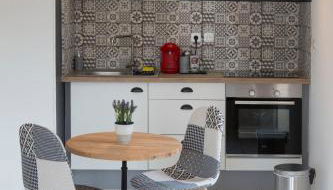 Le Studio du 14 parking gratuit et arrivée autonome - Foto 4