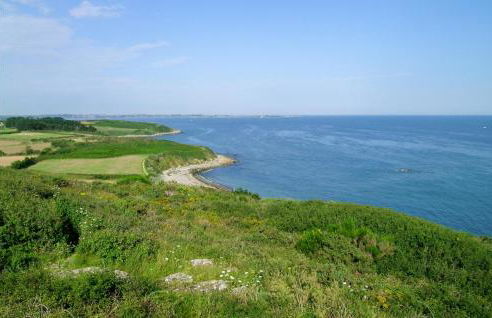 2 Bedroom Stunning Home In Pleubian - Foto 24