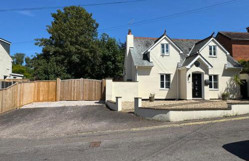 Monty Cottage, Exmouth Coastal Boutique House - Photo 36