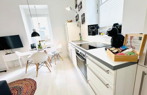 Mola Apartments- Trendiges Apartment in der City-Nähe Dortmund-Terrasse-3 Gäste-WLAN - Foto 3