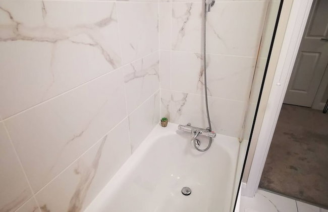 Belfast Central 2 Bedroom Luxurious Modern Stay - Foto 79