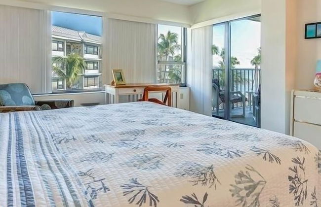 Beautiful Unit In One Of The Most Prestigious Condo Complex In Islamorada 2 Bedroom Condo by RedAwning - Photo 2