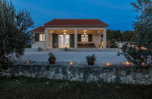 Villa Oliveto with pool - Photo 37