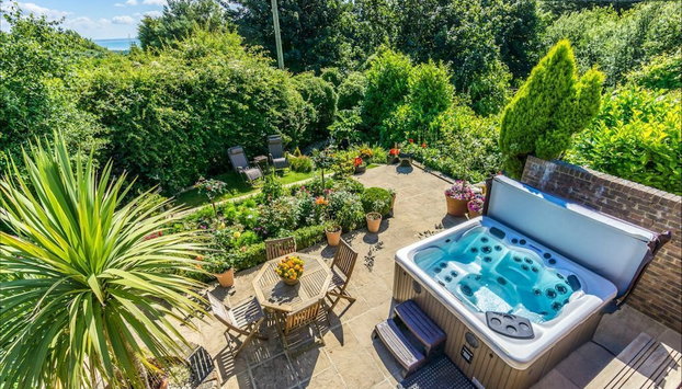 Holiday Home Schönes Ferienhaus in Hastings mit Whirlpool- Terrasse und Garten by Interhome - Foto 2, Profilbild
