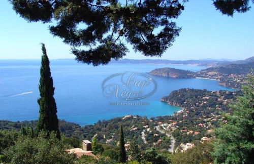 Appartement T2 pour 4 personnes avec terrasse et vue mer proche de la plage du Rayol - Foto 16