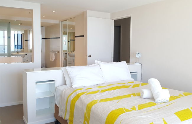 The Penthouses Apartments - Photo 8