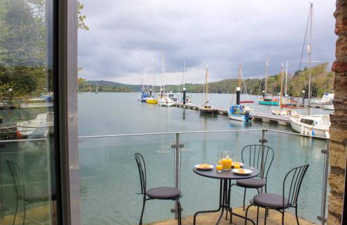 Spanish Boathouse - Photo 4