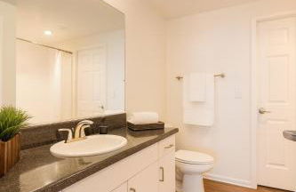 Marina Boardwalk Breeze 1BA & 2BA - Short Trip To Venice Beach - Foto 7