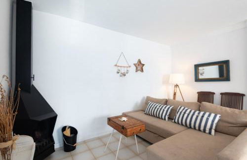 Apt with swimming pool and parking, 3 minutes from the beach - Foto 1