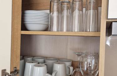 Cozy 3 bedroom Caravan, Sleeps 8, at Parkdean Newquay Holiday Park - Foto 42