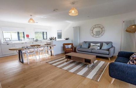 Cottage 15 by Together Travel - 3-Bedroom Coastal Retreat - Foto 5