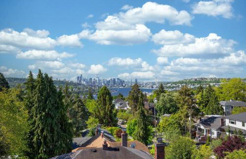 Rooftop Patio with Waterview, Private Garden & Grill 3BR 3BA- Modern Cityscape - Foto 44
