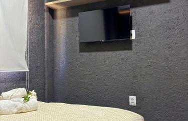 MHV Milagres - Studio Guadalupe 05, quarto e sala privativo a poucos metros da Praia do Marceneiro - Foto 47