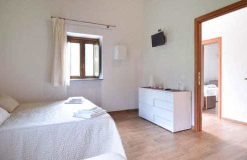 Gorgeous Home In Motta Camastra - Foto 32