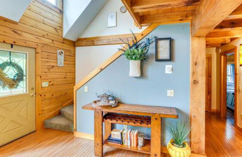 Spacious Wilmington Cabin Walk to Lake - Foto 16