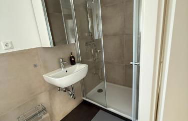 moderne Wohnung mit großer Dachterasse - Foto 12