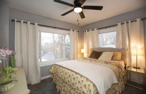 Irish Cove Getaway! Walk to ND! - Foto 17