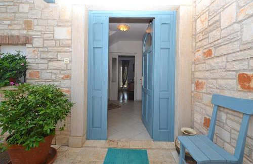 Holiday home Sverko - Photo 10