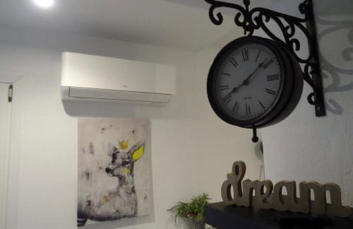 Remvi GUEST HOUSE - Photo 17