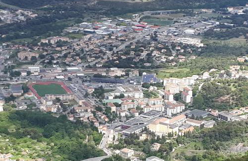 charmant studio dans résidence neuve et calme - Foto 13