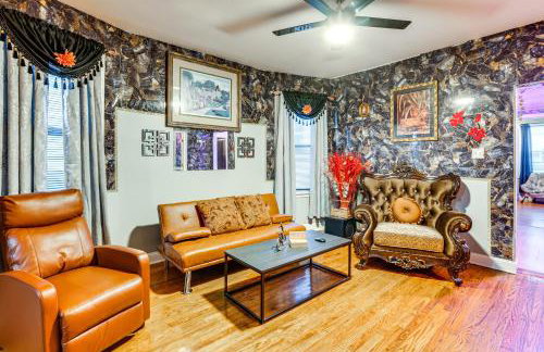 15 Mi to NYC Apartment in Newark - Photo 5