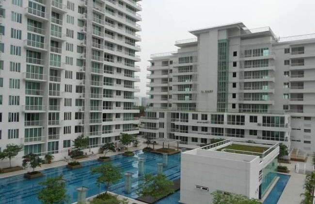 Brunsfield Embassyview Condosuite - Photo 25