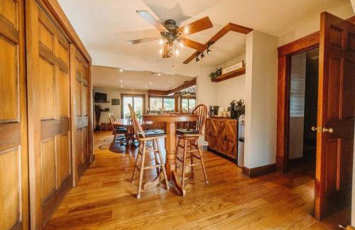 Majestic Home in Hocking wPool Jacuzzi Basketball - Foto 18