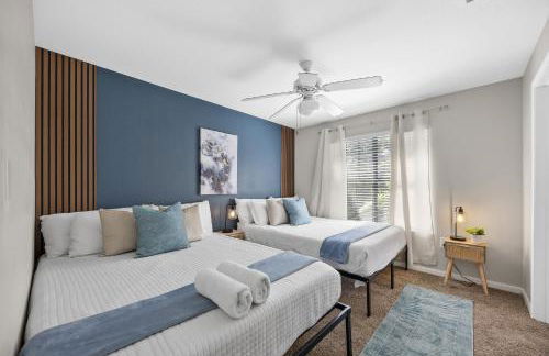 3BR Luxe Oasis near Downtown, Pool, Gym, Bball Crt - Foto 8