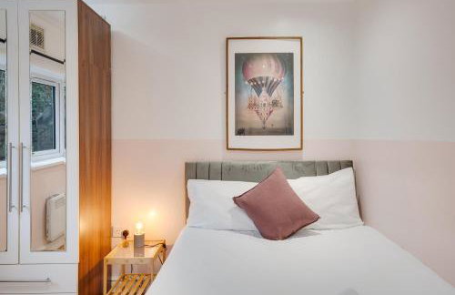 2 Bedroom Apartment for up to 6 Nr Centre - Foto 9