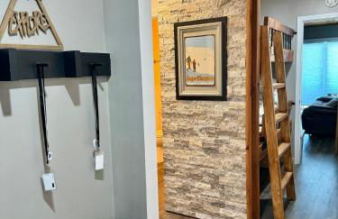 The Sugar Suite - Renovated with a View! Ski IN-OUT! Heated POOL, Hot tub, sauna, gym, AC, EV, adjustable bed - Foto 42