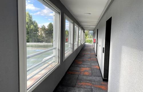 Très bel appartement T2 de standing entièrement meublé à 5 min à pied du centre. - Foto 12