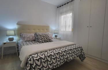 3BR Top Floor Apartment Vialia La Unión Metro - Photo 11