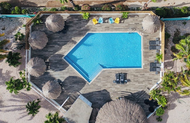 Bon Bini Seaside Resort - Photo 66