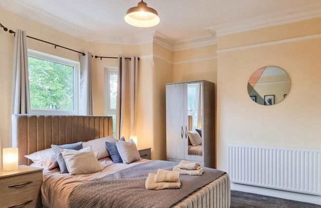 Marvellous 5 bed Perfect for Family or Contractor - Foto 7