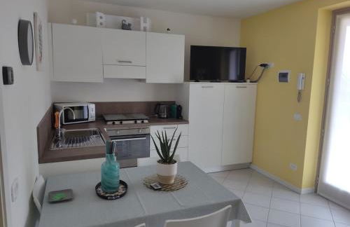 Blondie House - Pool & LakeView - by Host4U - Photo 16