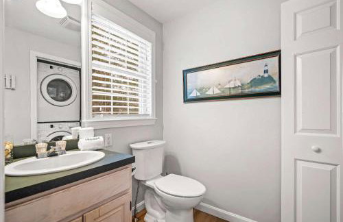 Cozy Bungalow Close to Downtown - Foto 25