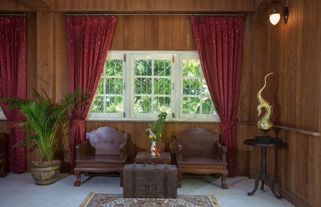 Baan Khun Nang Colonial Residence - Photo 15