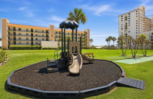 Ocean Landings Resort Cocoa Beach Port Canaveral - Photo 22