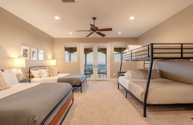 Colina by Avantstay Secluded Mountain Top Oasis w Pool Hot Tub Putting Green - Foto 32