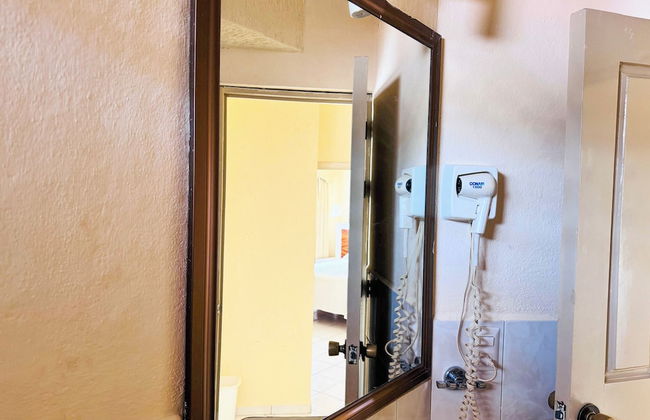 Hotel Tropicana - Near Olas Altas Street - Foto 52